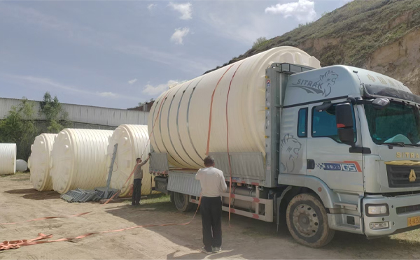 西宁立式运输桶装车中
