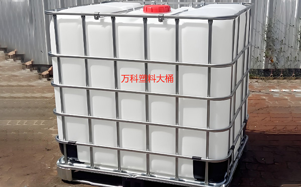 满足多元行业需求的包装解决方案：西宁塑料方桶的定制化应用解析